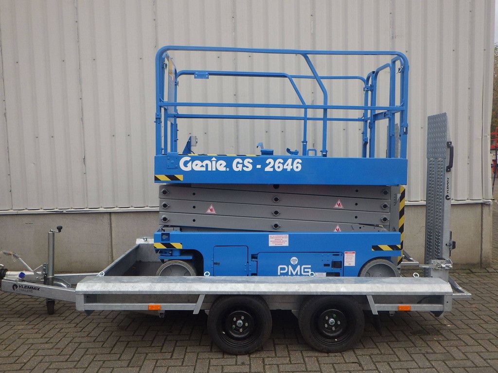 Genie GS-2646 Elektrische Scherenbühne 9,92 m, Baujahr 2015, mit Vlemmix (neu)