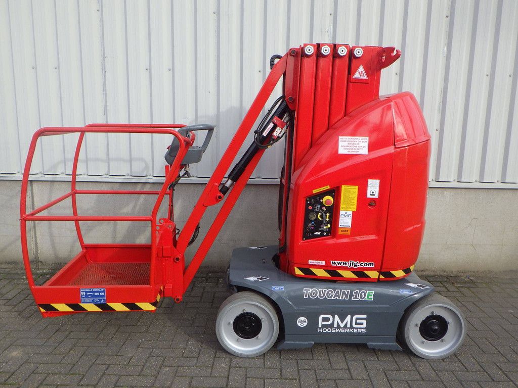 Toucan 10E Elektrischer Mastlift 10,1 m 2011