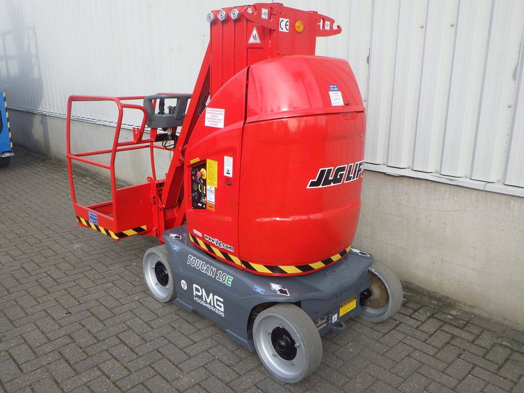 Toucan 10E Elektrischer Mastlift 10,1 m 2011