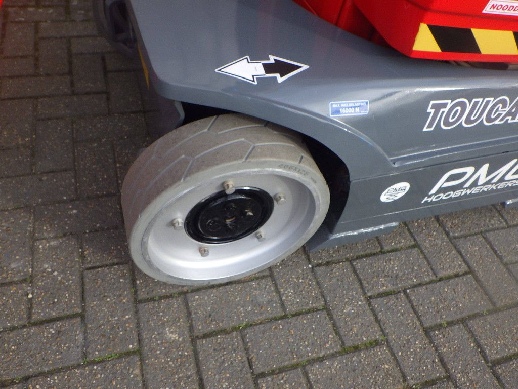 Toucan 10E Elektrischer Mastlift 10,1 m 2011