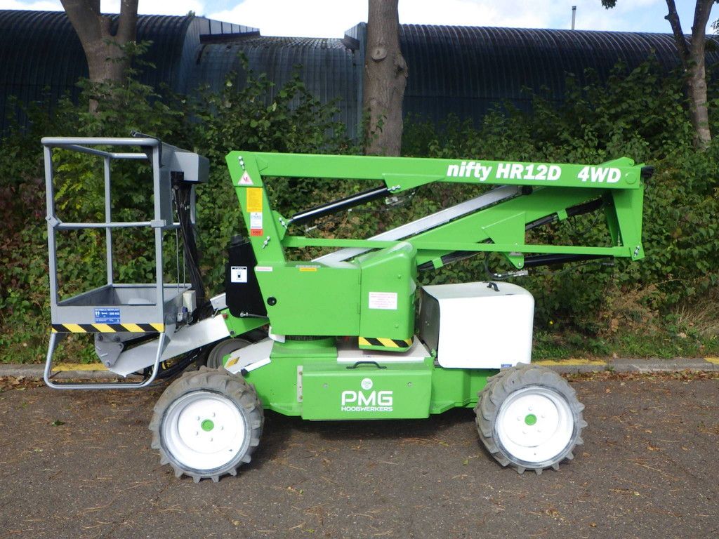 Nifty HR12D Diesel 12.2m Articulated Boom Lift 2014