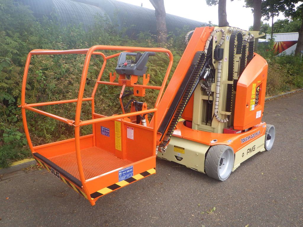 Toucan 12E Plus Electric Mast Lift 12.65m 2014
