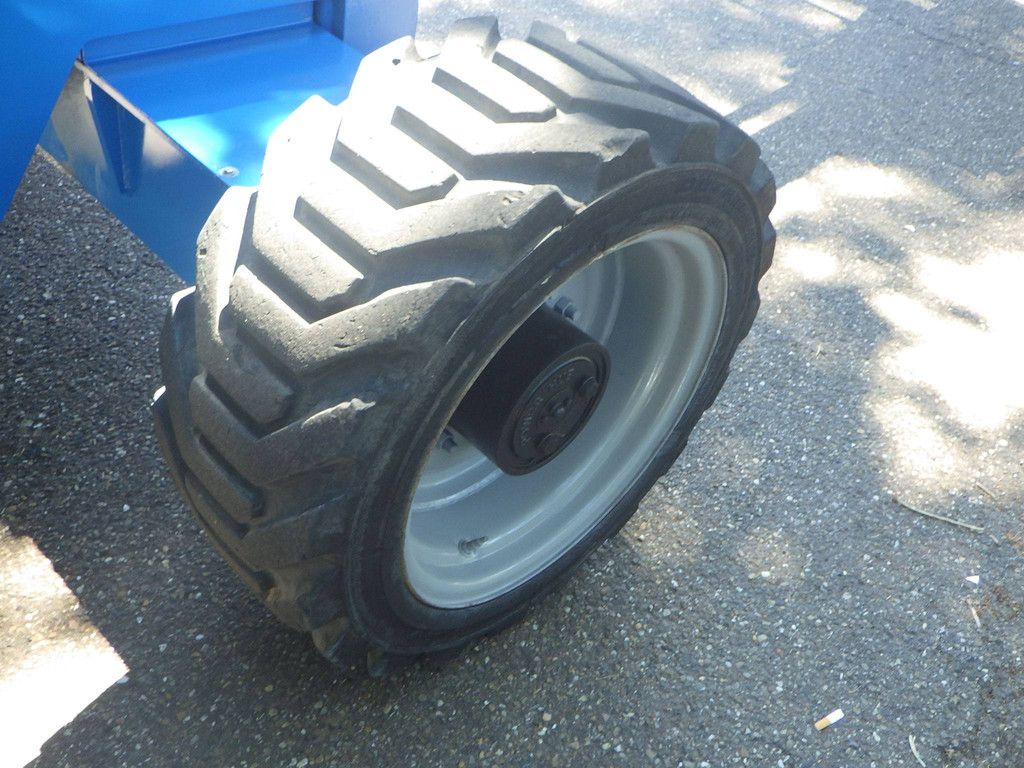 Genie Z-45/25J RT Diesel 16.05m Articulated Telescopic Boom Lift 2014