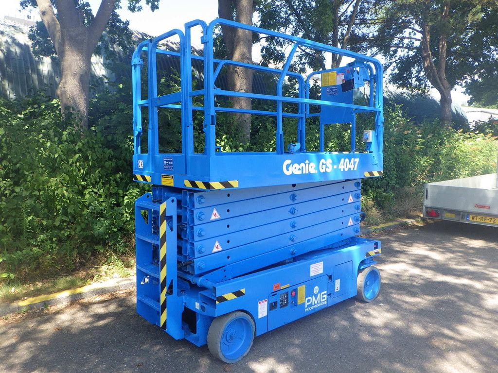 Genie GS-4047 Electric Scissor Lift 13.70m 2014