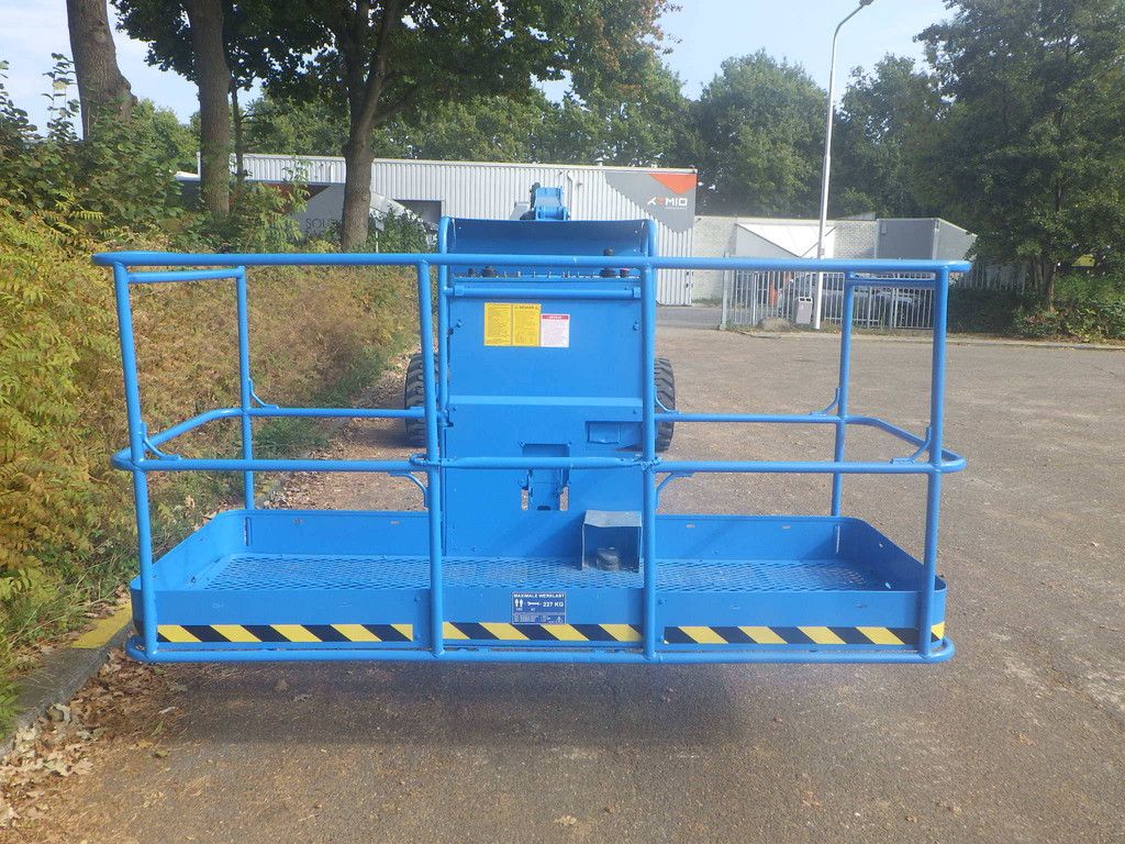 Genie S-45 Diesel 15.72m Telescopic Boom Lift 2014