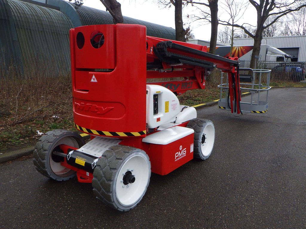 Niftylift HR17NE Electric Articulated Boom Lift 17m 2010