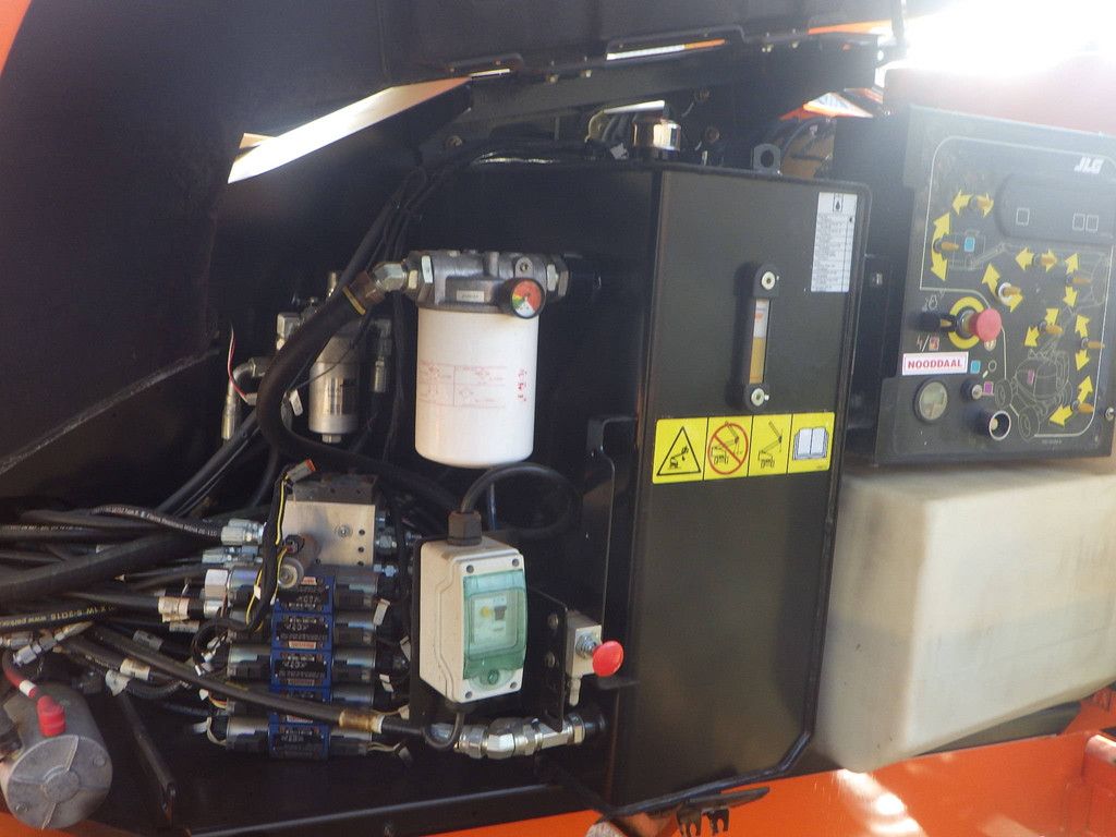 JLG 600AJ Diesel 20,47 m Gelenkteleskoparbeitsbühne 2016