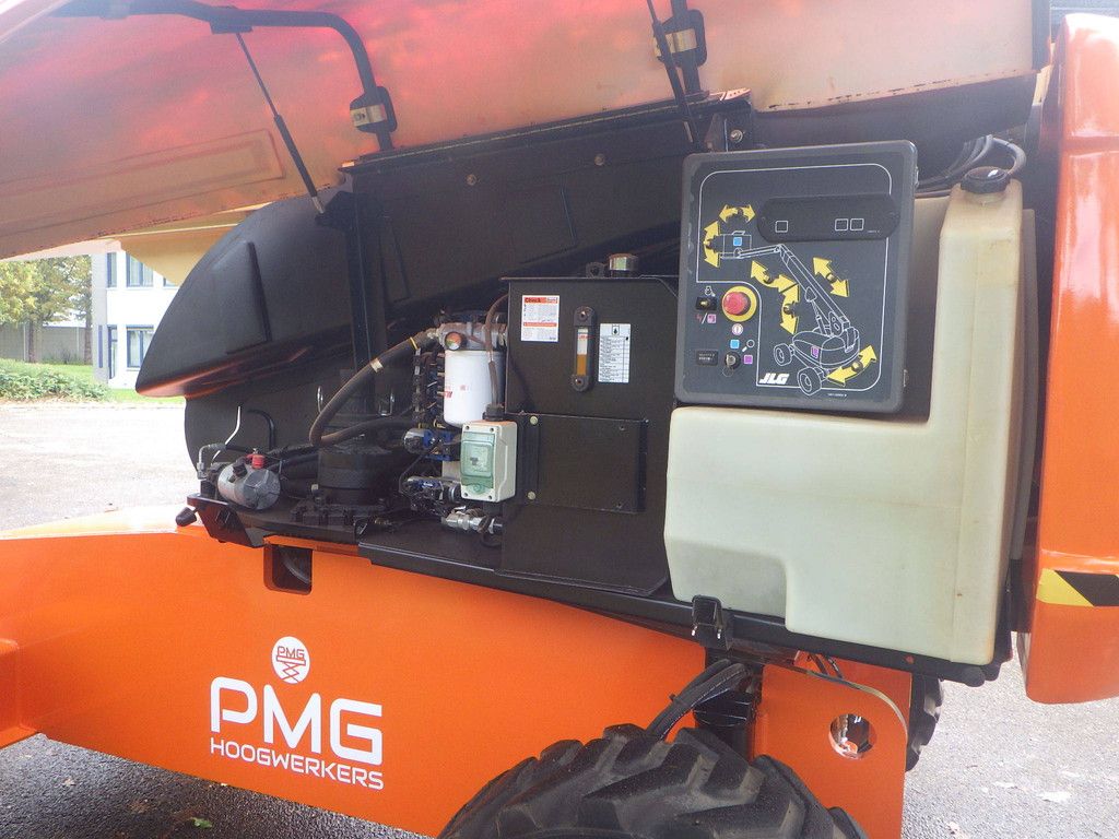 JLG 660SJ Diesel 21.8m Telescopic Boom Lift 2012