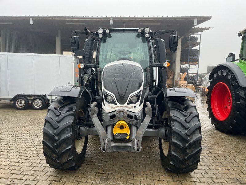 Valtra N104