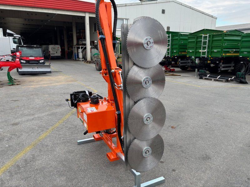 Rinieri BRM-X 4 Heckenschneider mit Kreissägen