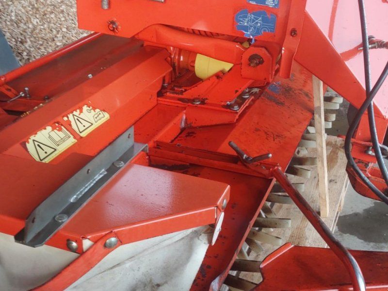 Kuhn FC 285 Lift Control