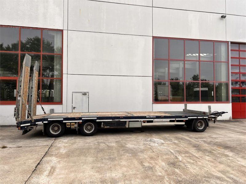 Müller Mitteltal D3 3 Achs Tieflader 9 m, Verzinkt, Weni