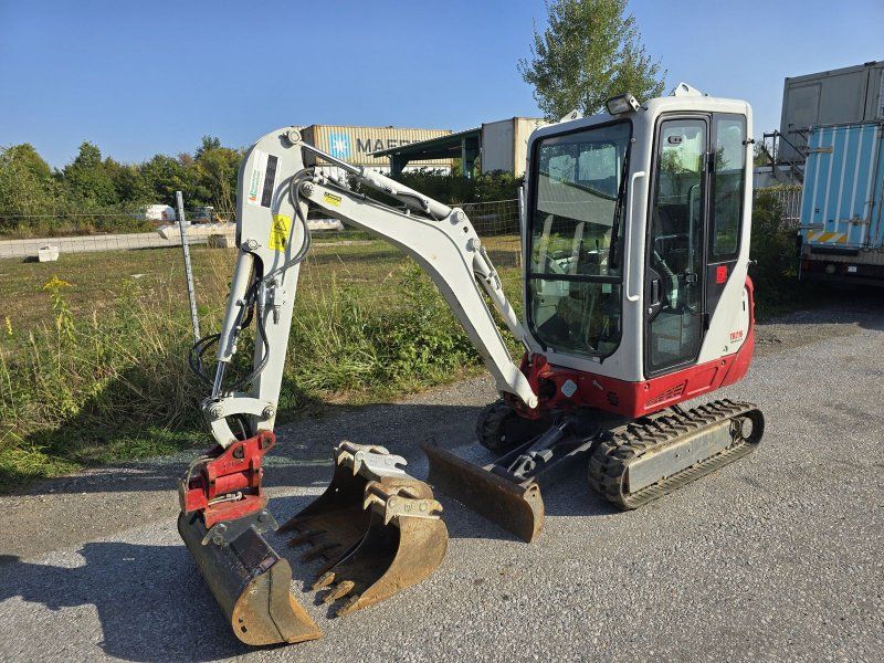 Takeuchi TB216