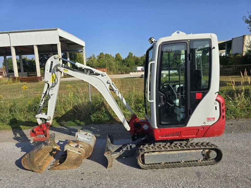 Takeuchi TB216