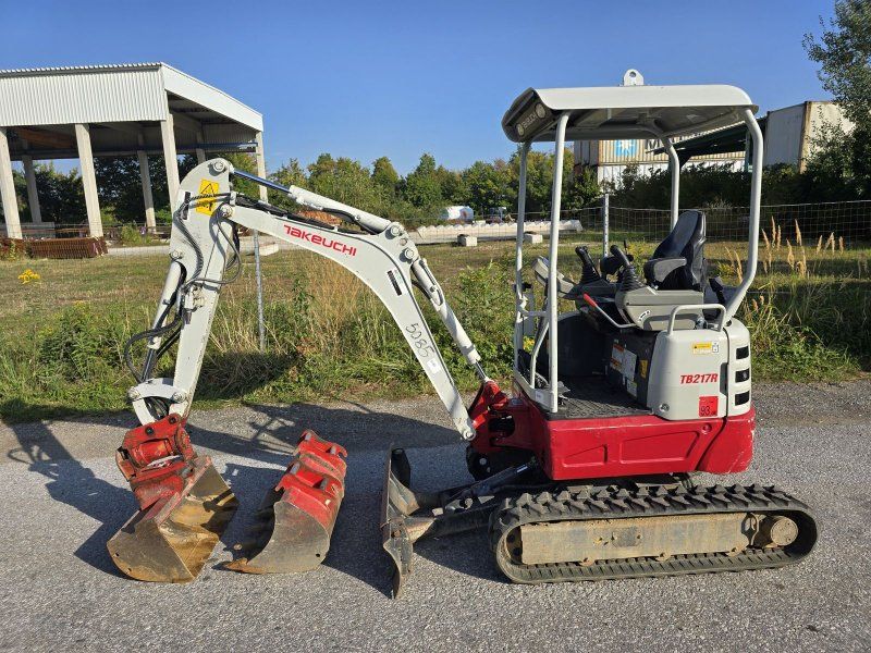 Takeuchi TB217R
