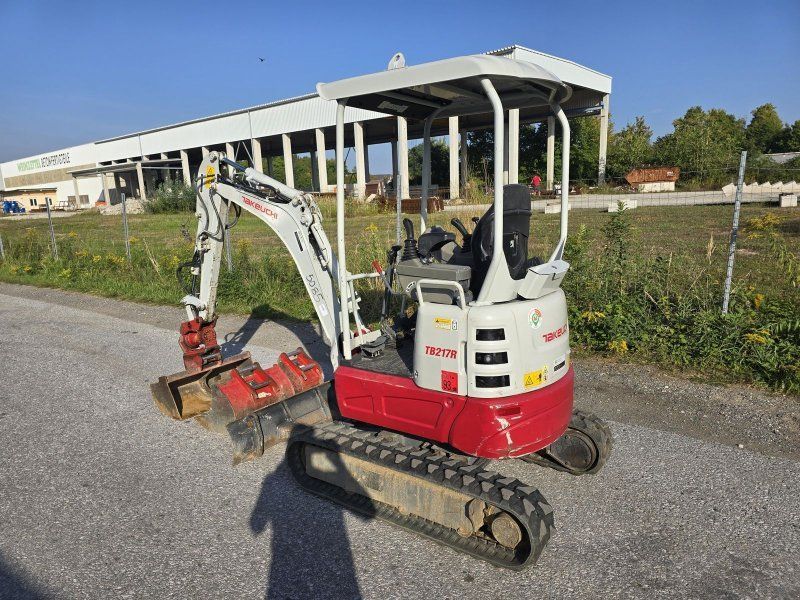 Takeuchi TB217R