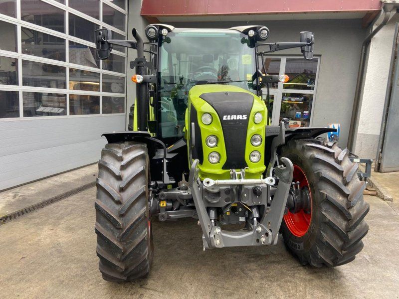 Claas Arion 450 CIS FHZ gefederte Vorderachse