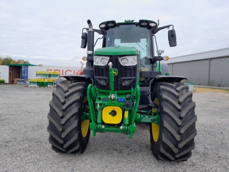 John Deere 6M 155