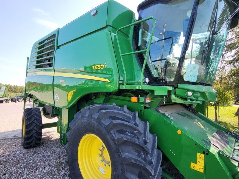 John Deere T 550i