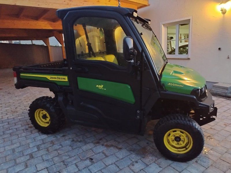 John Deere Gator XUV 865M