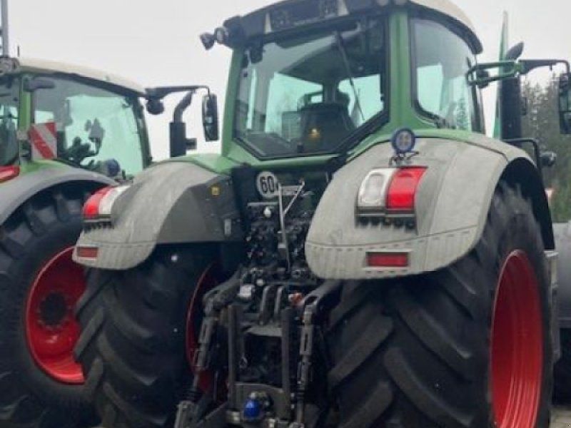 Fendt 826 VARIO SCR PROFI PLUS