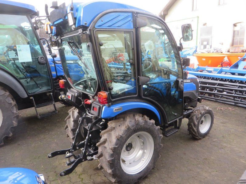 Solis 26 HST + Kabine + Straßenzulassung