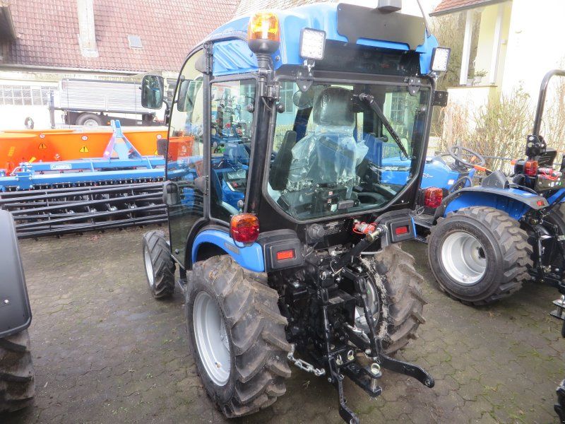 Solis 26 HST + Kabine + Straßenzulassung