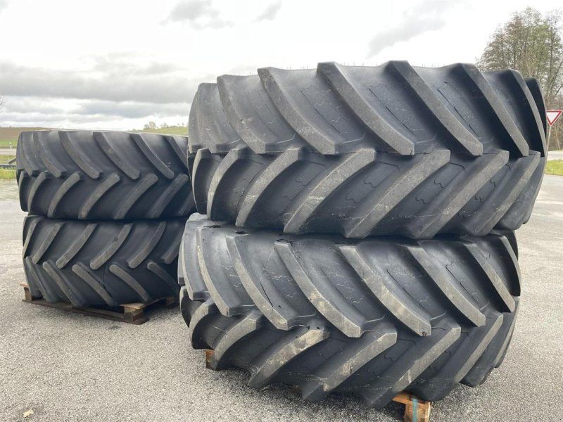 Fendt Räder 710/60 R42 600/60 R30 f. 718-724 820
