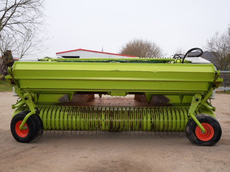 Claas PICK UP 300 HD
