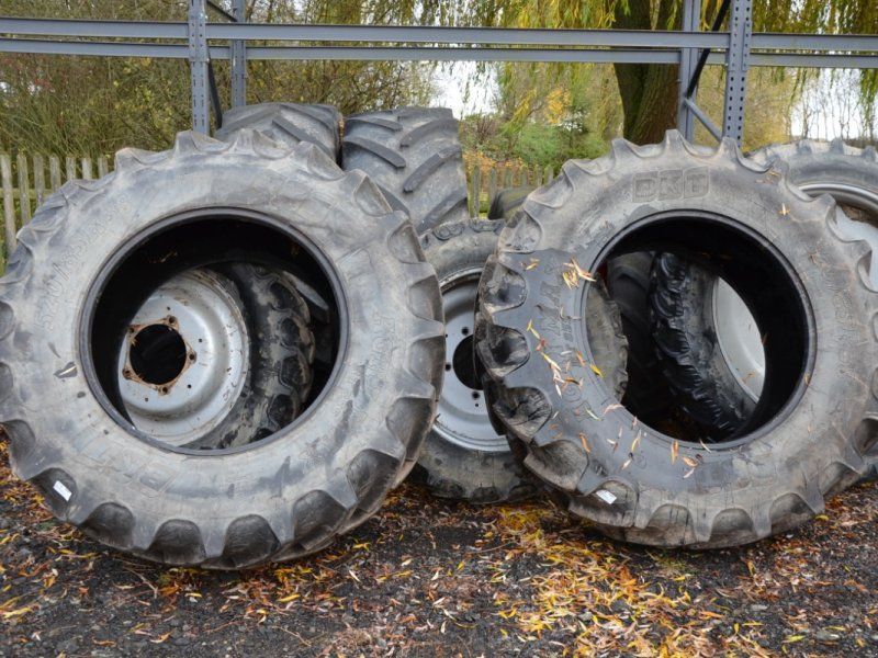 BKT 520/85R38 2 Stck.