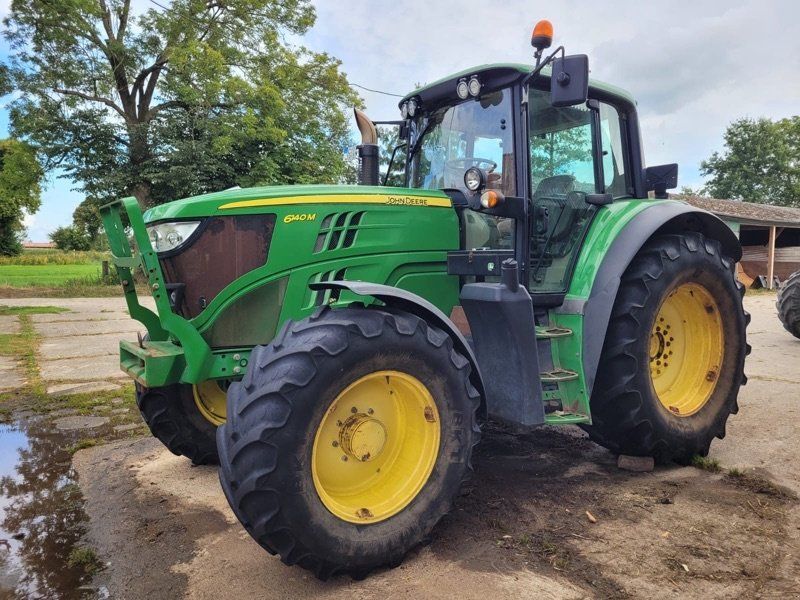 John Deere 6140 M **Black-Weeks**