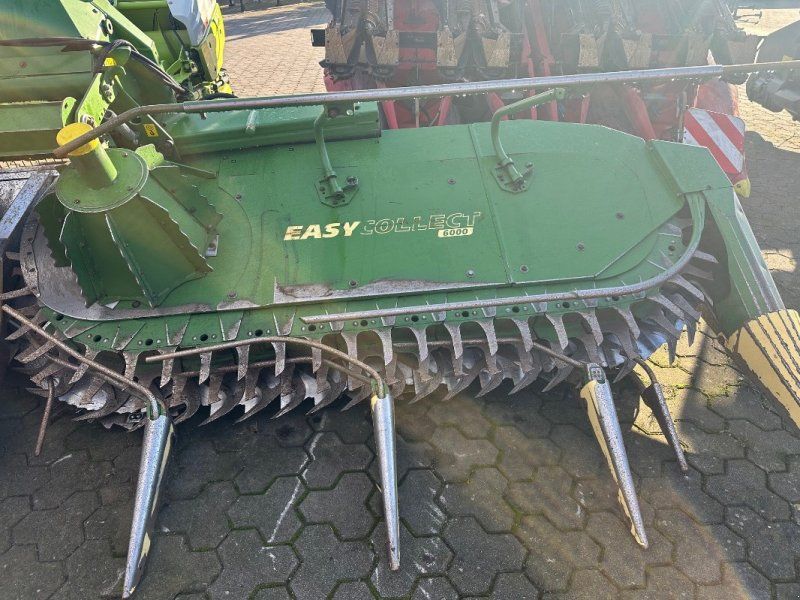 Krone Easy Collect 6000       Claas