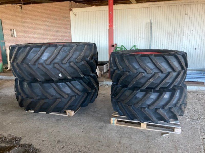 Trelleborg 650/75R38 + 600/65R28
