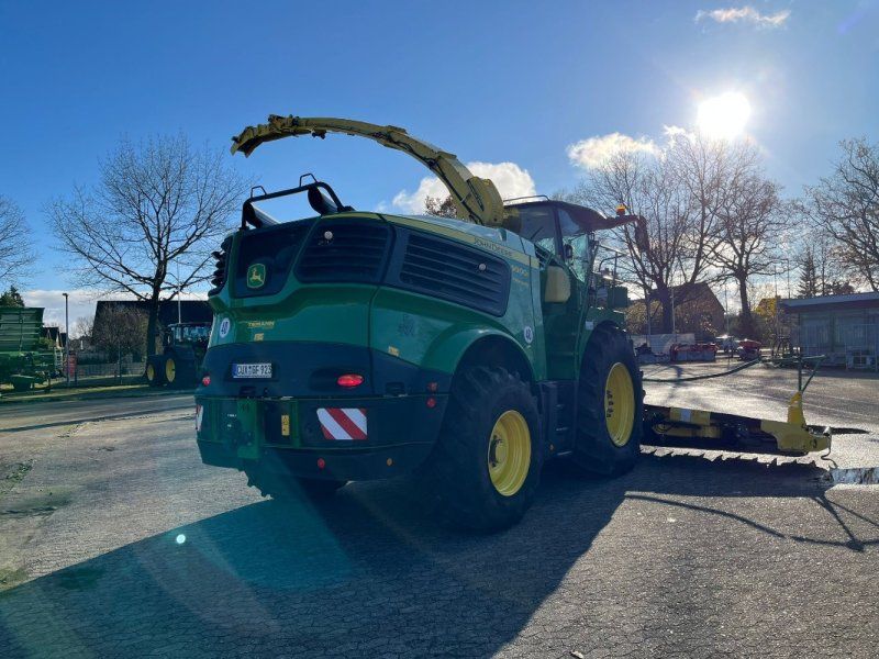 John Deere 9900 mit Kemper 375