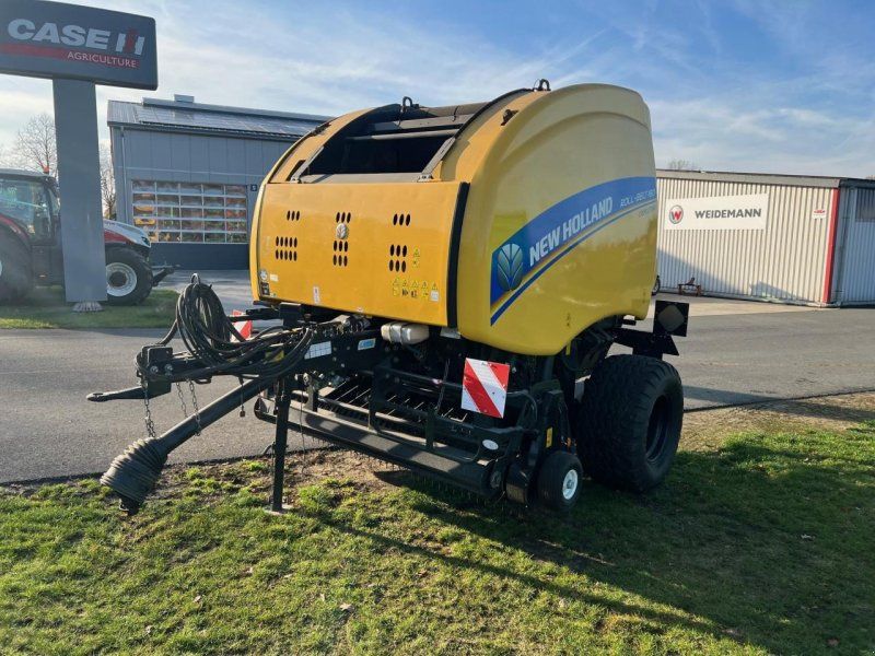 New Holland Roll Belt 180  CropCutter