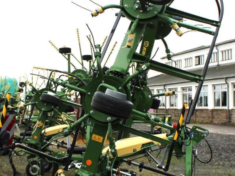 Krone Vendro 680