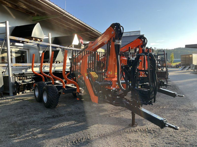 MTM 10TX S60 mit 7100 Kran