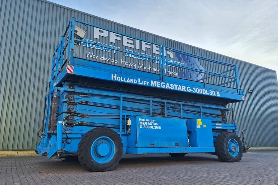 Holland Lift Megastar G300DL30/S Diesel, 4x4x4 Drive, 33.5m Wor