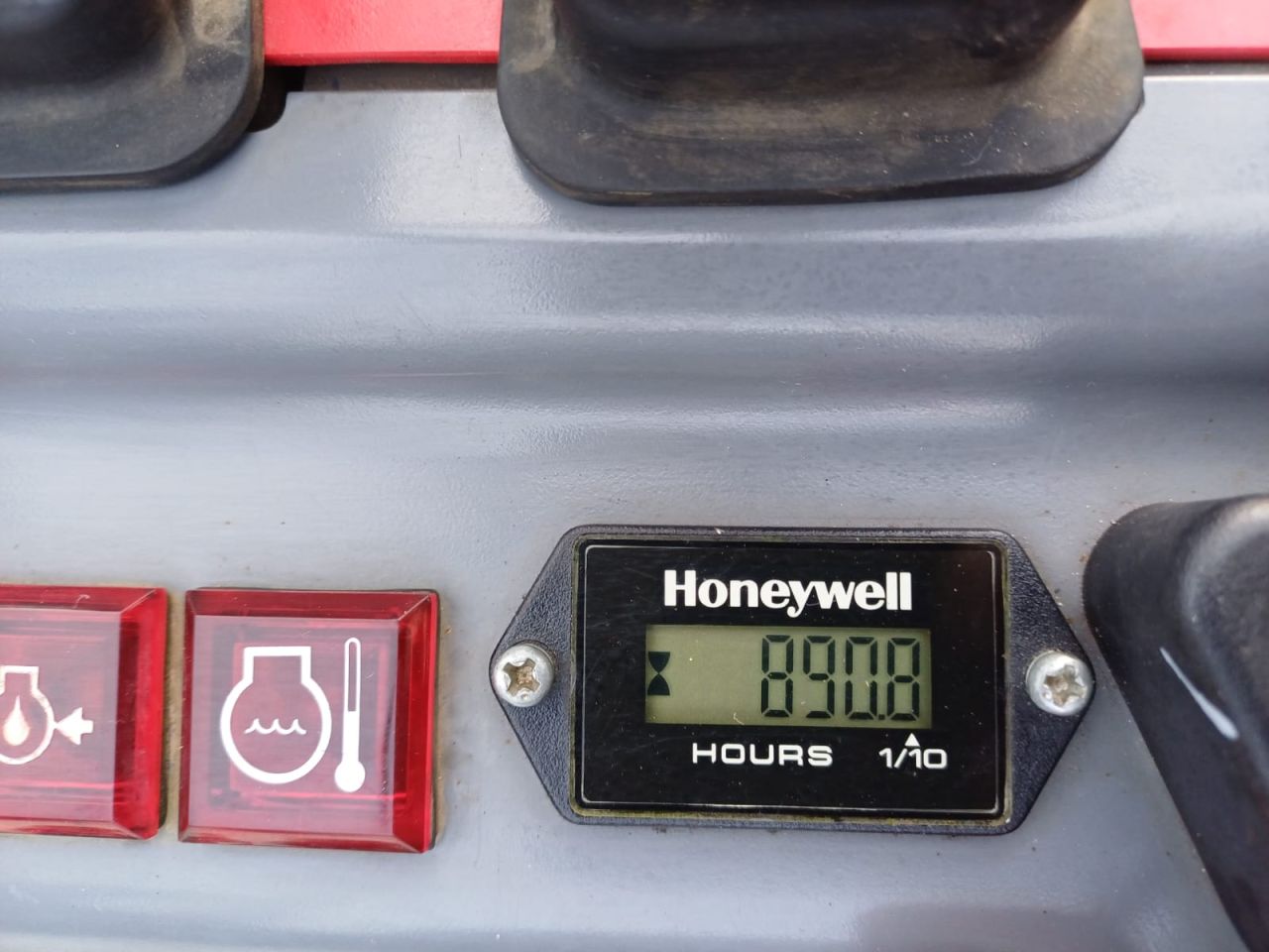 Takeuchi TB210R | bj2022 | 890uur | 3 bakken