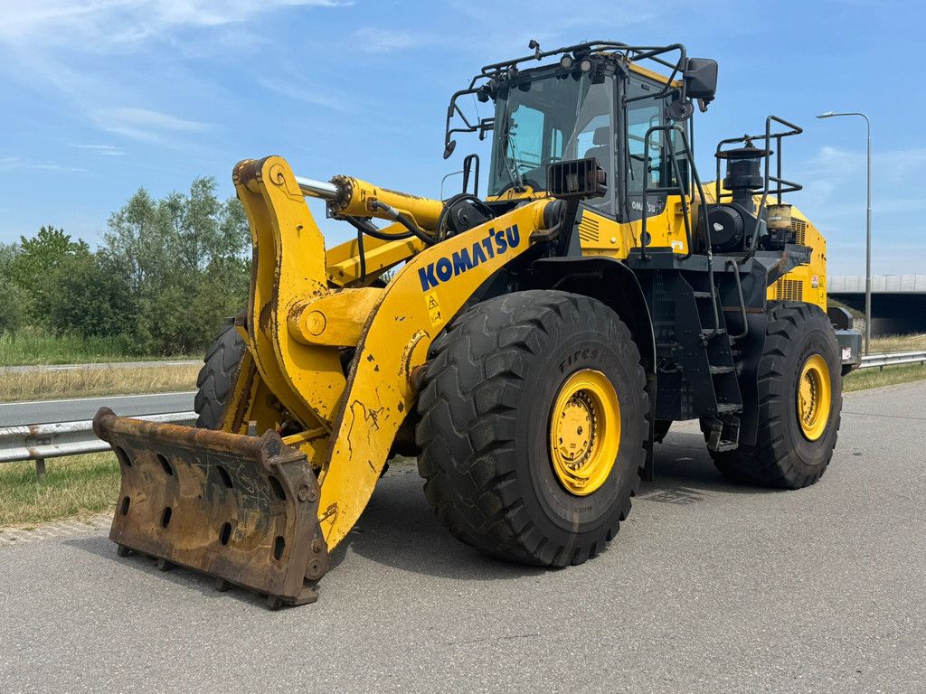 Komatsu WA500-8 Wheel Loader