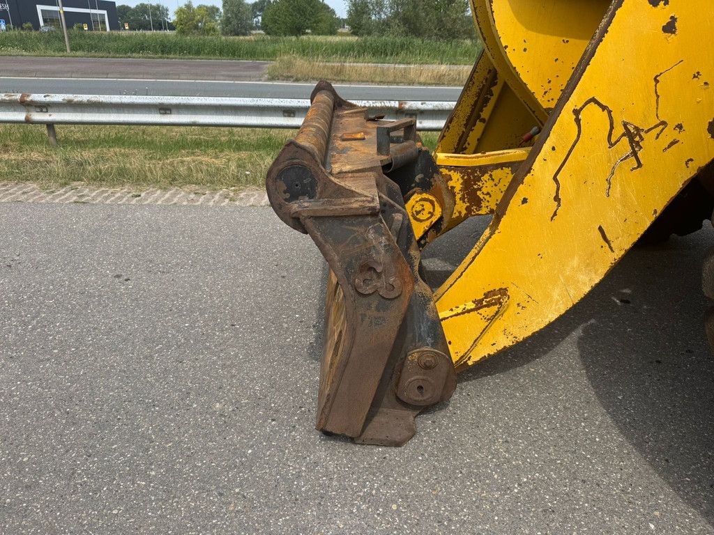 Komatsu WA500-8 Wheel Loader