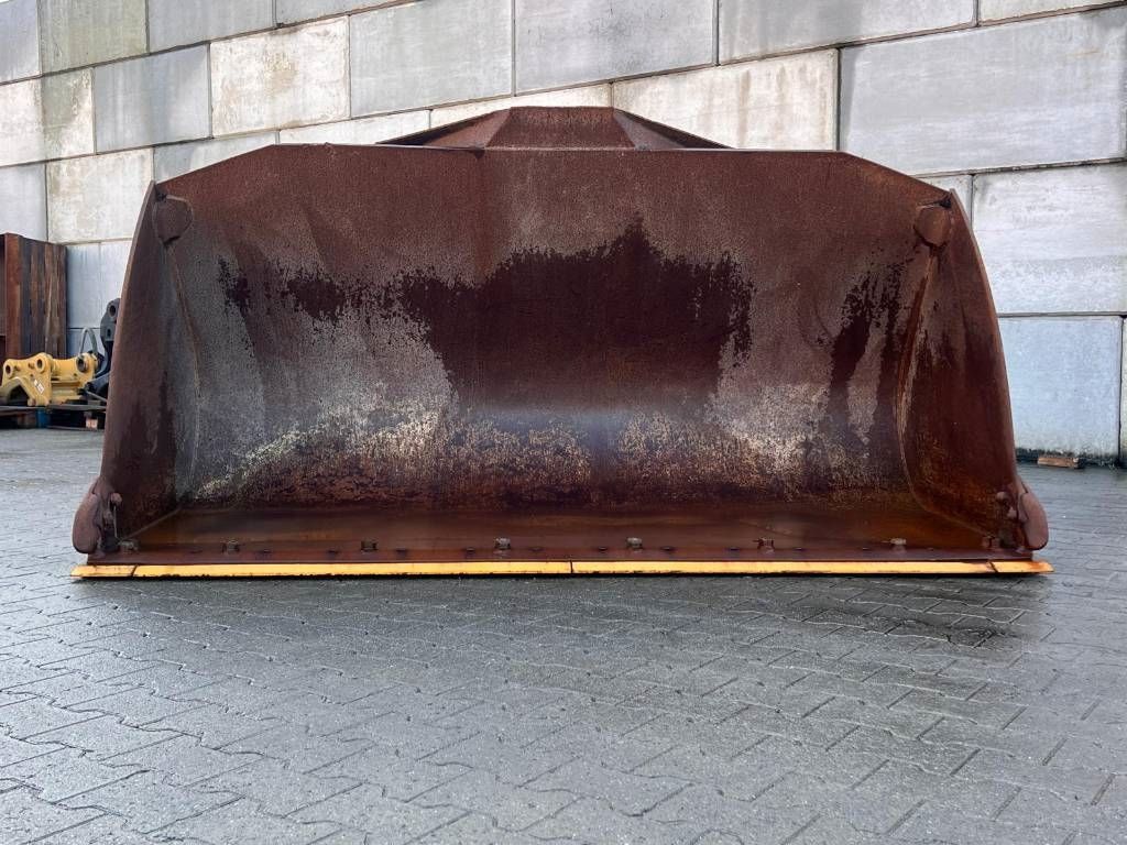 CAT 938 Laadbak - Fusion GP bucket