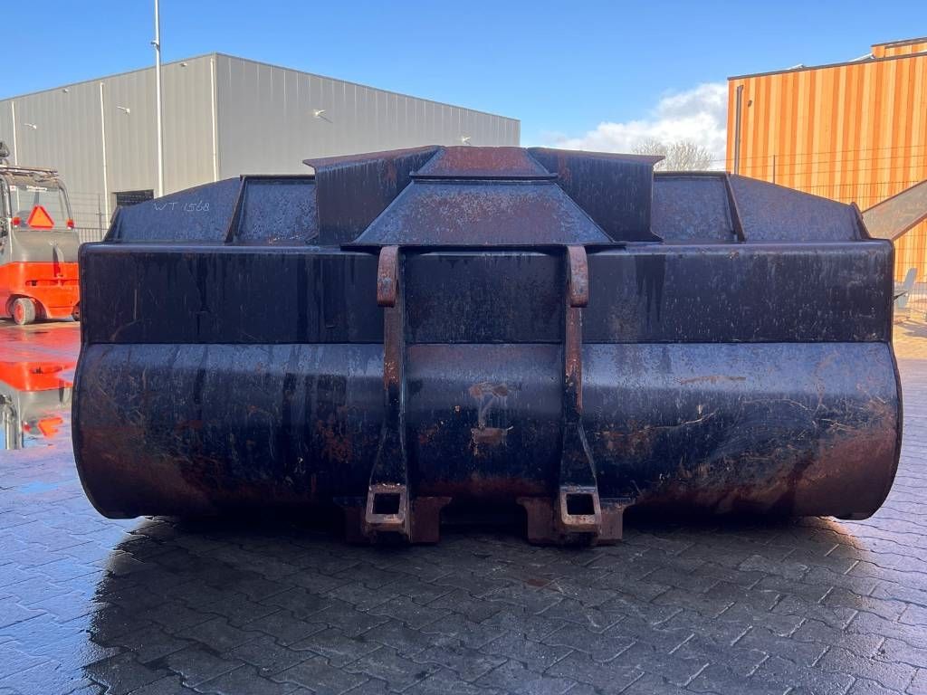 CAT 938 Laadbak - Fusion GP bucket