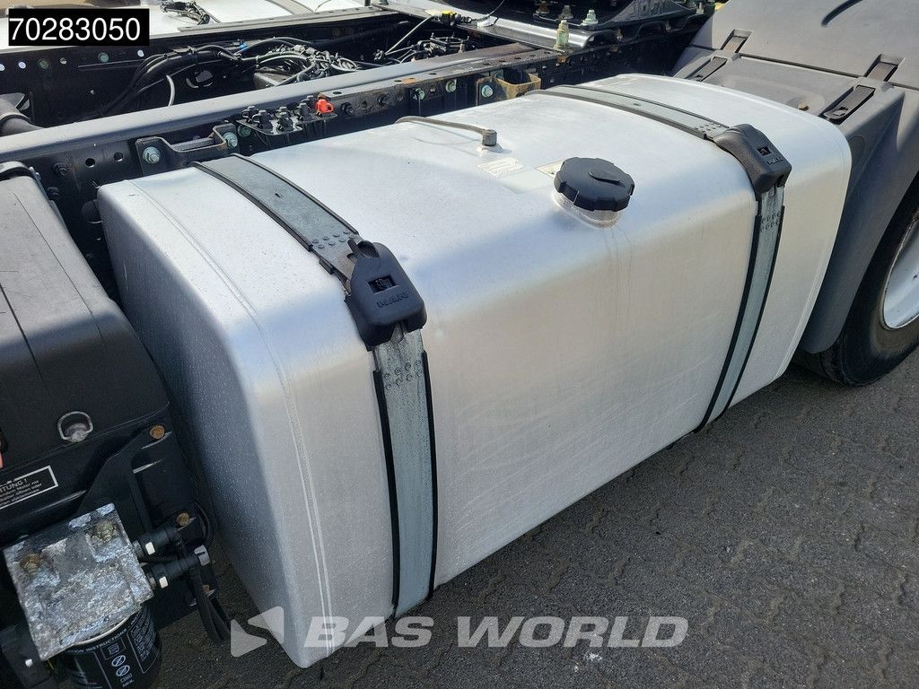 MAN TGX TGX 18.460 4X2 XXL Retarder 2x Tanks