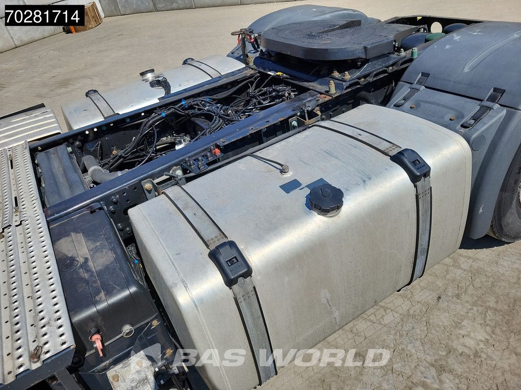 MAN TGX TGX 18.460 4X2 Retarder 2x Tanks XXL ACC