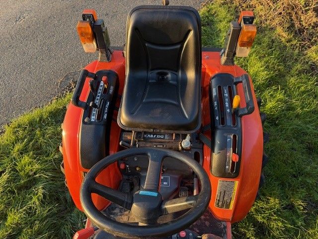 Kubota B2410 HST