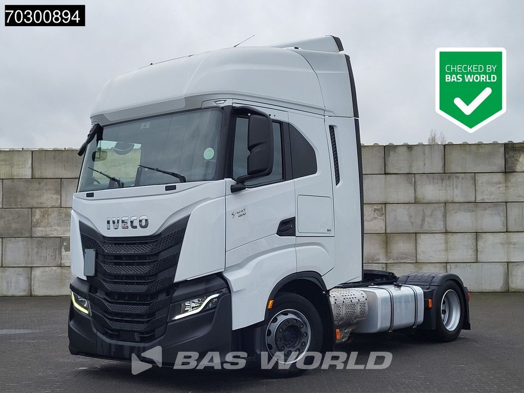 Iveco S-Way S-Way 460 4X2 Mega Retarder 2xTanks ACC Euro 6