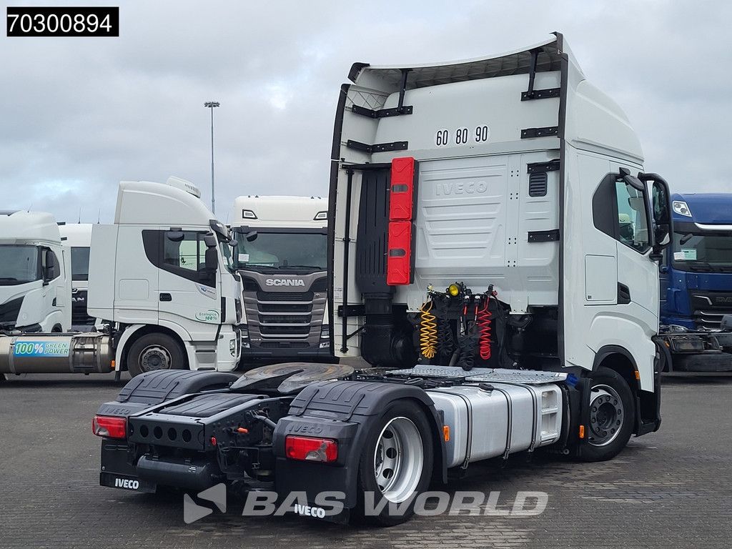 Iveco S-Way S-Way 460 4X2 Mega Retarder 2xTanks ACC Euro 6