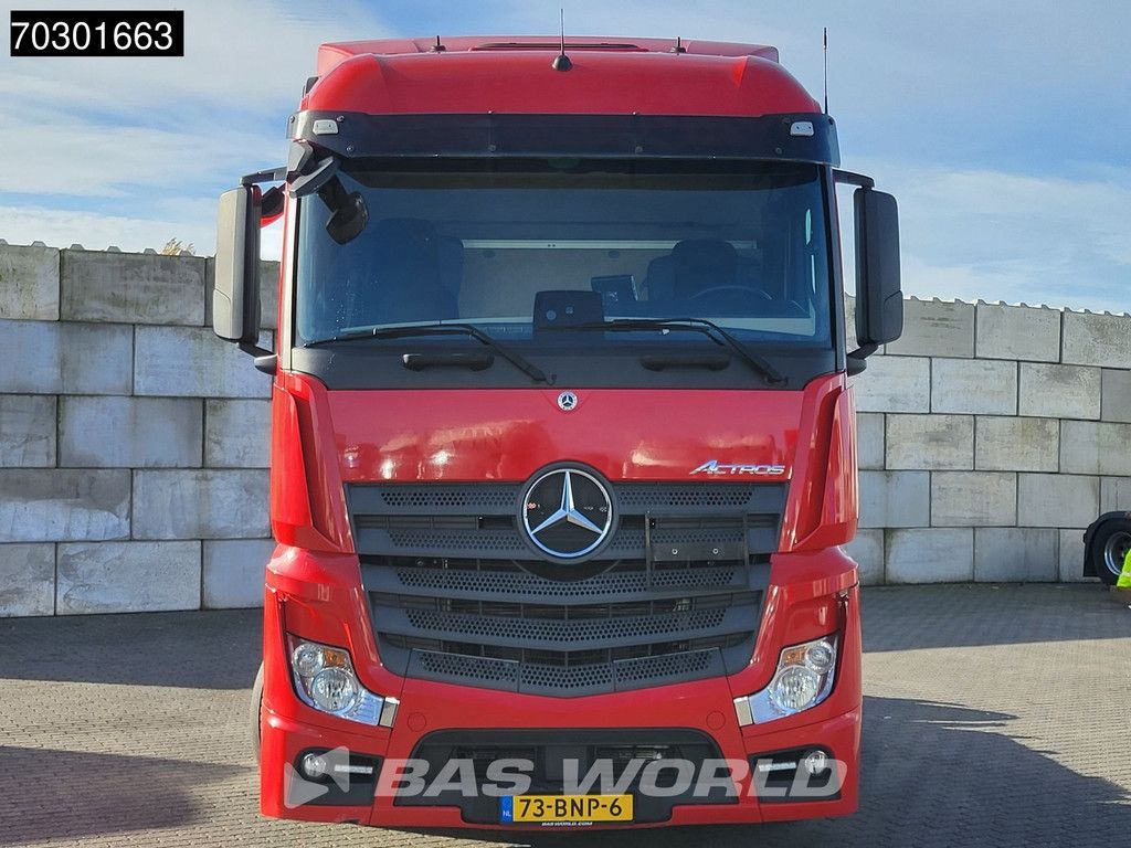 Mercedes Actros 1942 4X2 NL-Truck Mega StreamSpace