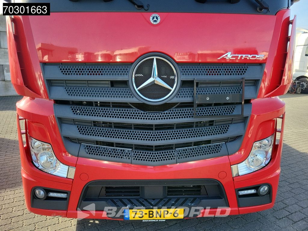 Mercedes Actros 1942 4X2 NL-Truck Mega StreamSpace